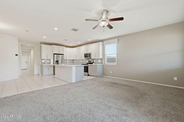 28279 N BERYL Lane, San Tan Valley, AZ 85143