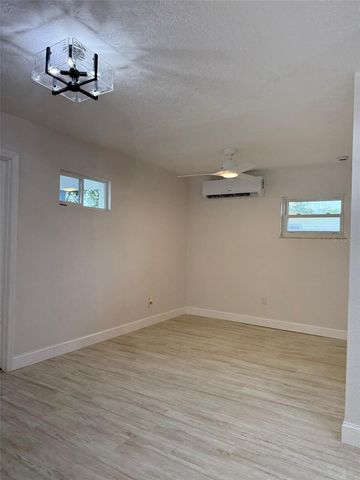 2413 18TH AVENUE N, St Petersburg, FL 33713