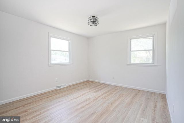 54 SHIRLEY CT, Vineland, NJ 08360
