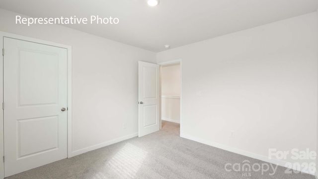 5616 Pamplona Way, Charlotte, NC 28214