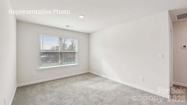 5616 Pamplona Way, Charlotte, NC 28214
