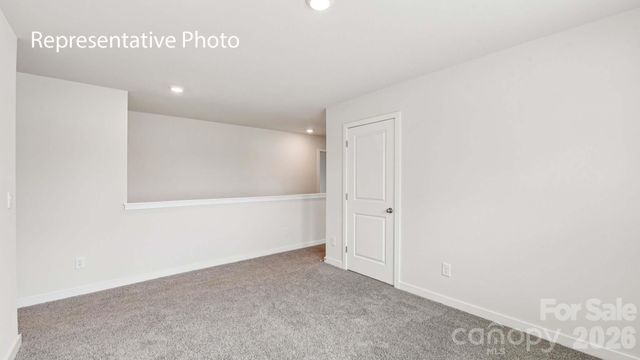 5616 Pamplona Way, Charlotte, NC 28214