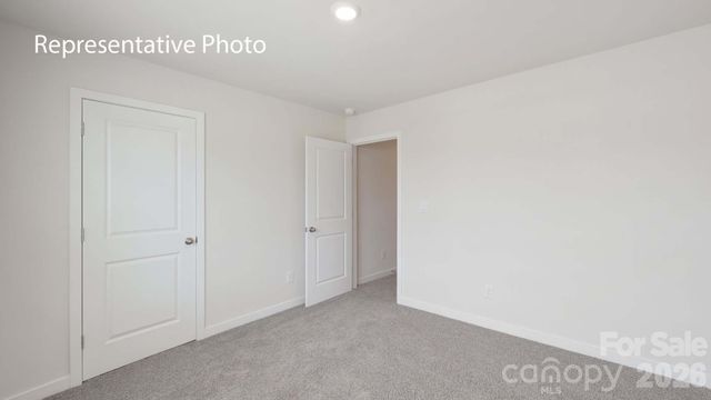 5616 Pamplona Way, Charlotte, NC 28214
