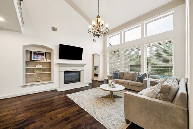 5919 Majestic Pines Drive, Kingwood, TX 77345