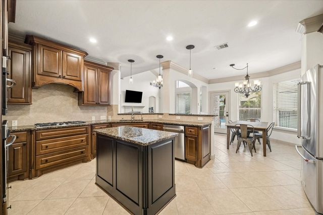 5919 Majestic Pines Drive, Kingwood, TX 77345