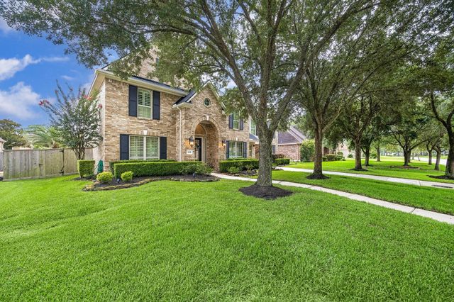 5919 Majestic Pines Drive, Kingwood, TX 77345