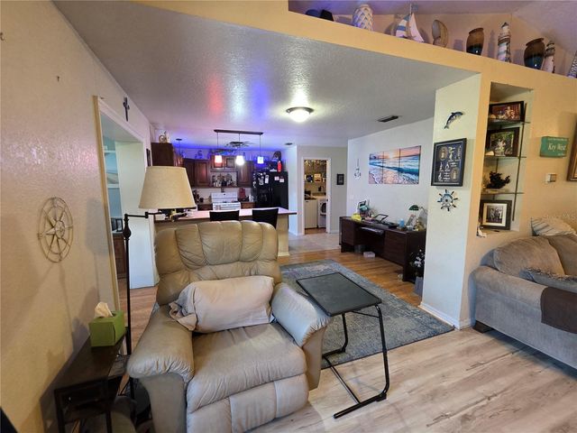 5911 SE 127TH PLACE, Belleview, FL 34420
