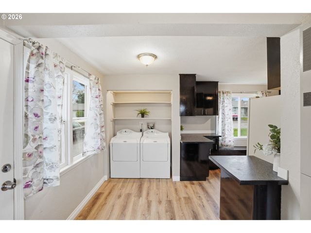 3507 E 11TH St, Vancouver, WA 98661