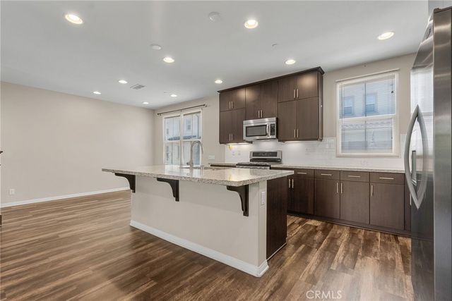 61 Origin, Irvine, CA 92618