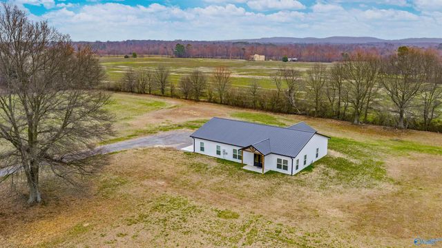 3364 Magnolia Drive, Ider, AL 35981