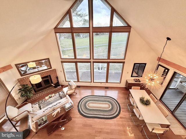 393 TECUMSEH TRL, Hedgesville, WV 25427