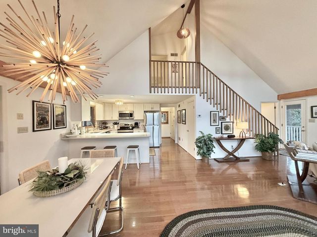 393 TECUMSEH TRL, Hedgesville, WV 25427