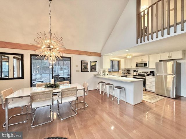 393 TECUMSEH TRL, Hedgesville, WV 25427