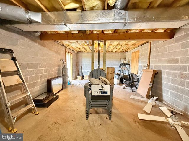 393 TECUMSEH TRL, Hedgesville, WV 25427