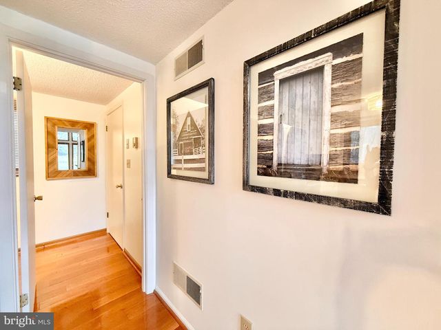 393 TECUMSEH TRL, Hedgesville, WV 25427