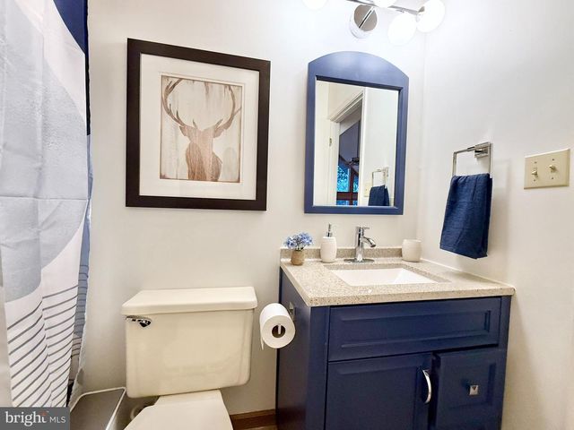 393 TECUMSEH TRL, Hedgesville, WV 25427