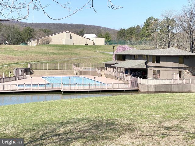 393 TECUMSEH TRL, Hedgesville, WV 25427