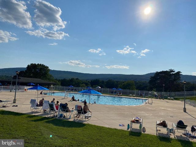 393 TECUMSEH TRL, Hedgesville, WV 25427