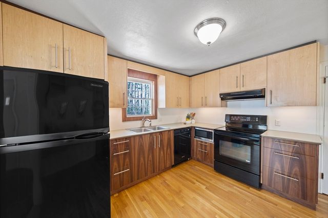 24 Pleasant Park Rd, Sharon, MA 02067