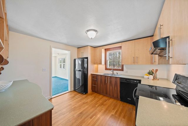 24 Pleasant Park Rd, Sharon, MA 02067