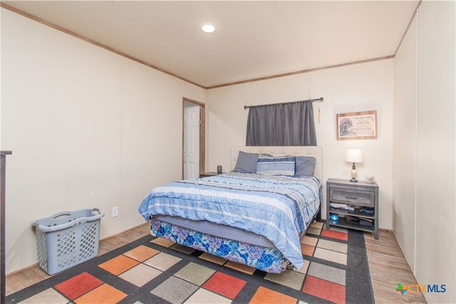 421 Old Pidcoke Road, Gatesville, TX 76528