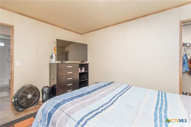 421 Old Pidcoke Road, Gatesville, TX 76528