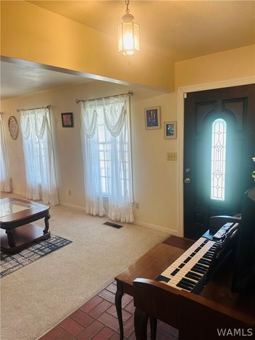 211 Eatman, Eutaw, AL 35462