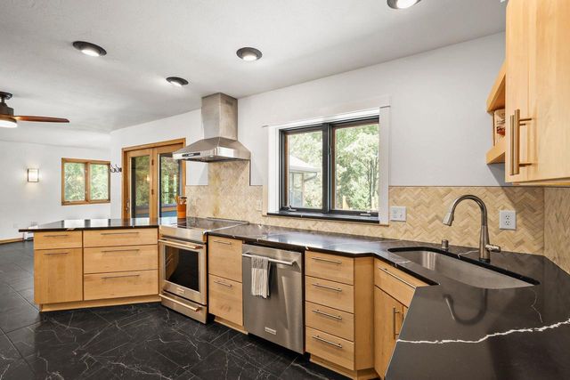 3470 Leflore Court, Verona, WI 53593