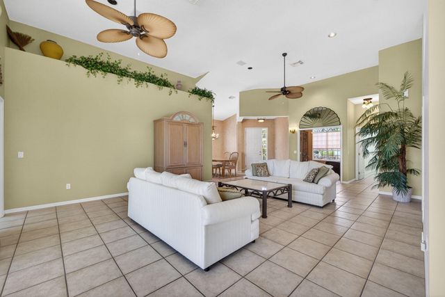 9407 Avenel Lane, Port St. Lucie, Port St Lucie, FL 34986