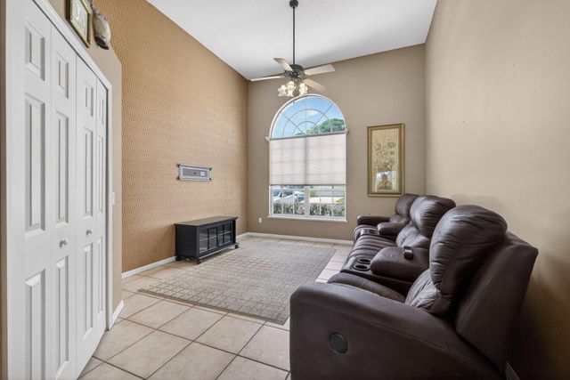 9407 Avenel Lane, Port St. Lucie, Port St Lucie, FL 34986