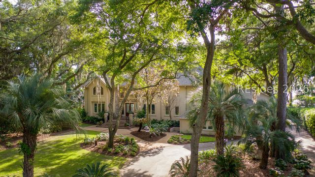 12 Brams Point Rd, Hilton Head Island, SC 29926