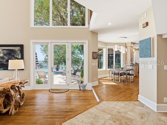 12 Brams Point Rd, Hilton Head Island, SC 29926