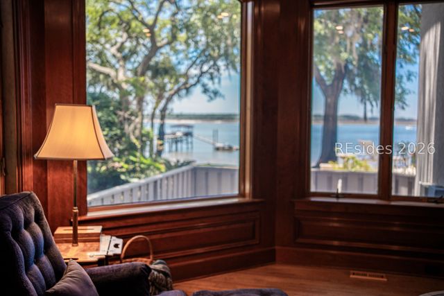 12 Brams Point Rd, Hilton Head Island, SC 29926
