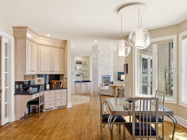 12 Brams Point Rd, Hilton Head Island, SC 29926