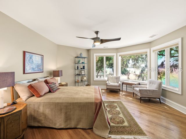 12 Brams Point Rd, Hilton Head Island, SC 29926