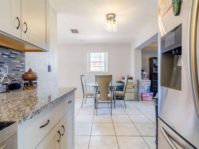 1331 N 69th Ave, Hollywood, FL 33024