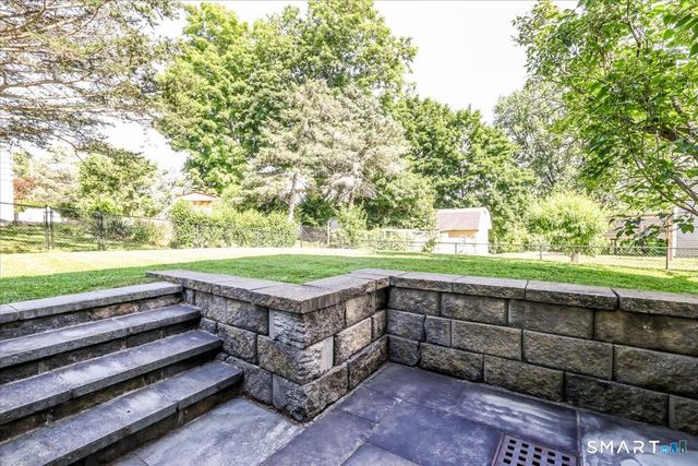 46 Jeanette Road, Danbury, CT 06811