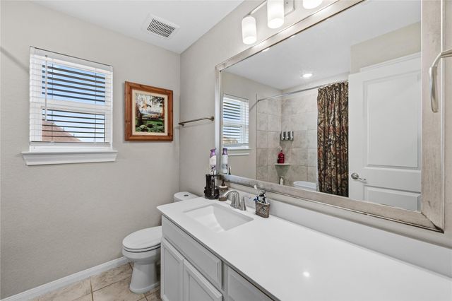13814 Evert Court, Mont Belvieu, TX 77523