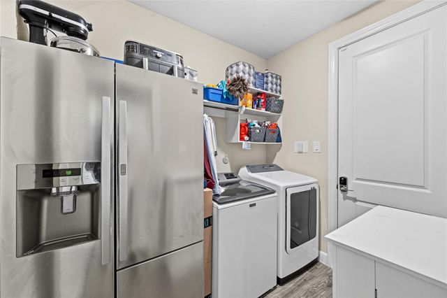 13814 Evert Court, Mont Belvieu, TX 77523