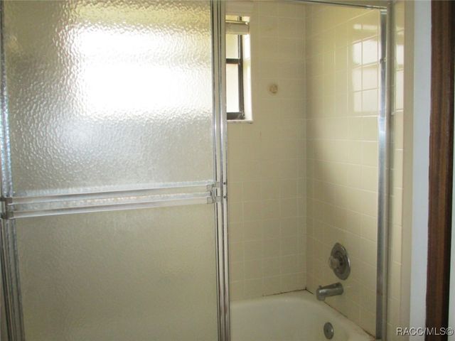 9851 E Thomas Road, Floral City, FL 34436