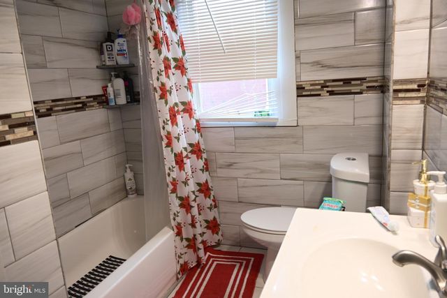 7476 OXFORD AVE, Philadelphia, PA 19111