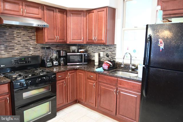 7476 OXFORD AVE, Philadelphia, PA 19111