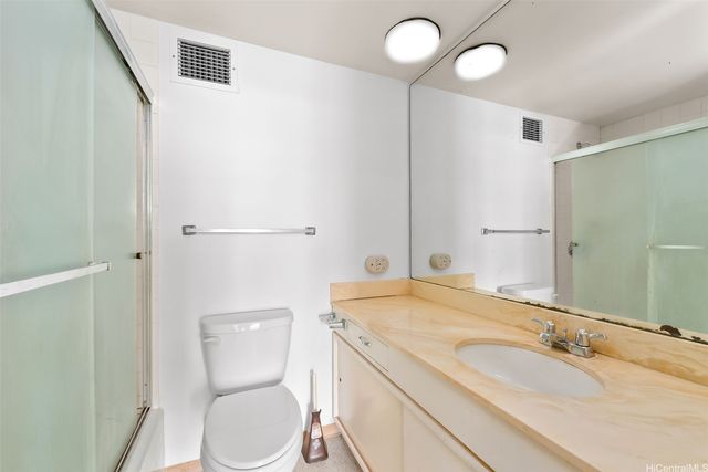 500 University Avenue 1436, Honolulu, HI 96826