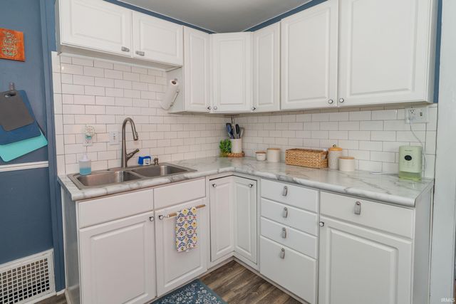1141 Altgeld Street, South Bend, IN 46614
