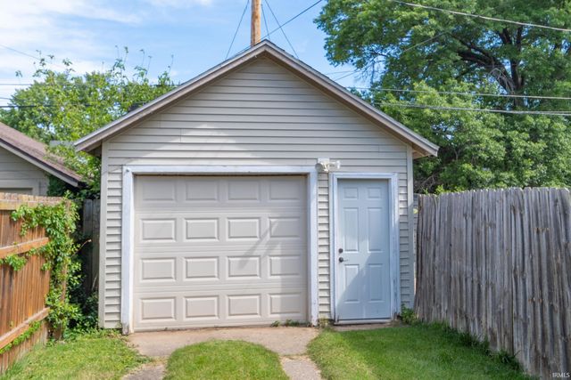 1141 Altgeld Street, South Bend, IN 46614