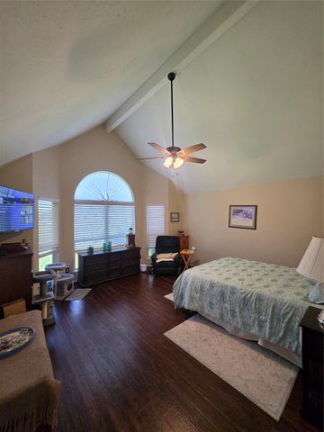 11406 Desert Springs Circle, Houston, TX 77095