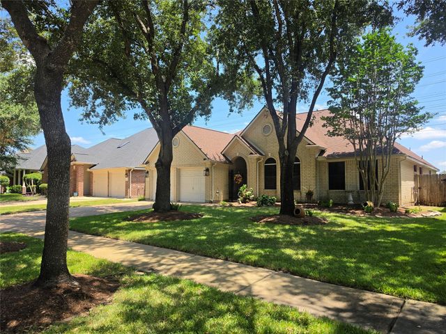 11406 Desert Springs Circle, Houston, TX 77095
