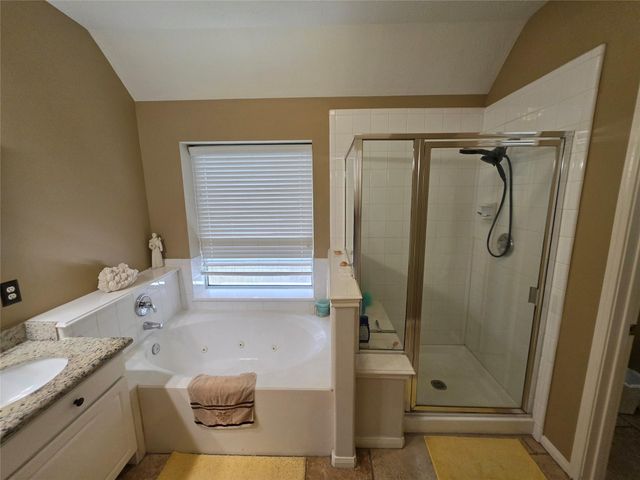 11406 Desert Springs Circle, Houston, TX 77095