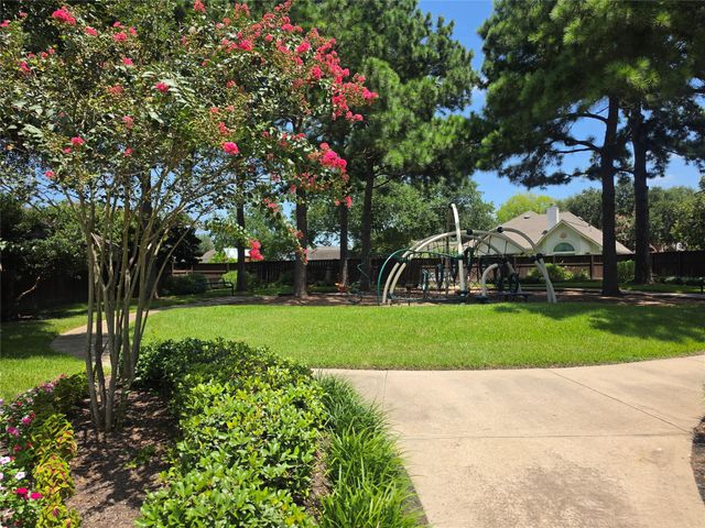 11406 Desert Springs Circle, Houston, TX 77095