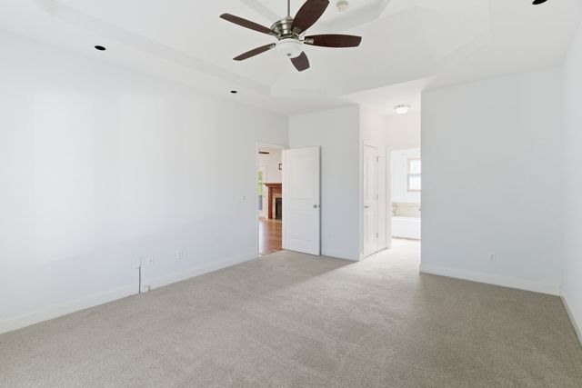 2010 Rebekah Dr, Greenbrier, TN 37073